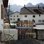 Alpengasthof Crusch Alba Ed Alvetern, S-charl Отель