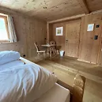 Отель Alpengasthof Crusch Alba Ed Alvetern, S-charl *
