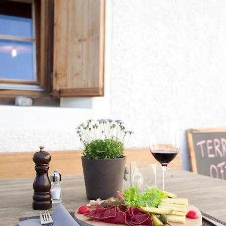 Alpengasthof Crusch Alba Ed Alvetern, S-charl Hotell *