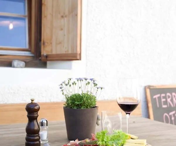 Alpengasthof Crusch Alba Ed Alvetern, S-charl Otel *