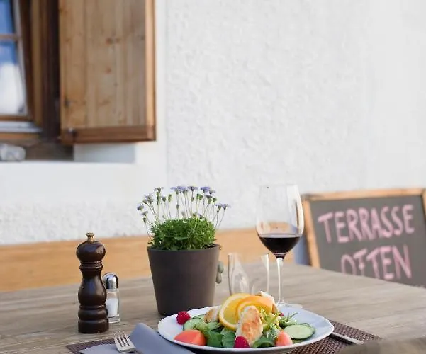 Alpengasthof Crusch Alba Ed Alvetern, S-charl * Scuol