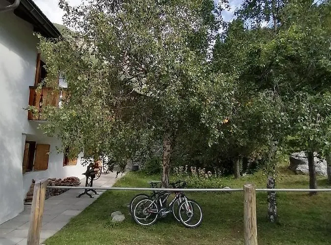 Alpengasthof Crusch Alba Ed Alvetern, S-charl * Scuol