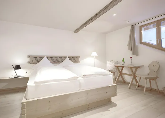 Alpengasthof Crusch Alba Ed Alvetern, S-charl * Scuol