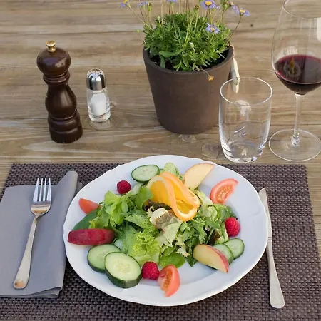 Alpengasthof Crusch Alba Ed Alvetern, S-charl