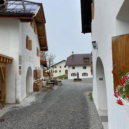 Hotel Alpengasthof Crusch Alba Ed Alvetern, S-charl *