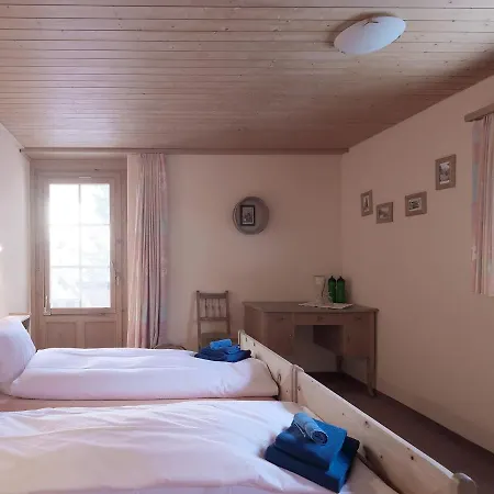 Alpengasthof Crusch Alba Ed Alvetern, S-charl *