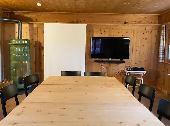 Alpengasthof Crusch Alba Ed Alvetern, S-charl *