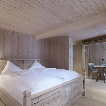 Alpengasthof Crusch Alba Ed Alvetern, S-charl * Scuol