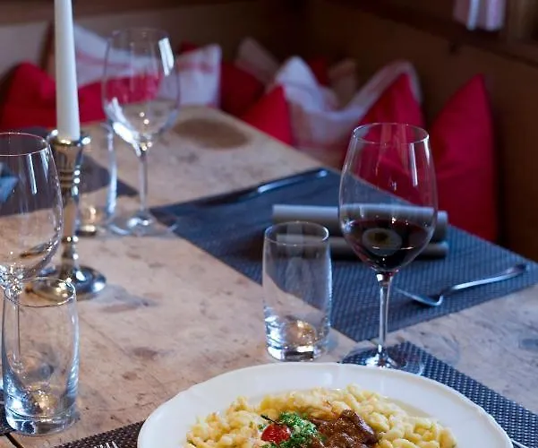 Alpengasthof Crusch Alba Ed Alvetern, S-charl Hotel